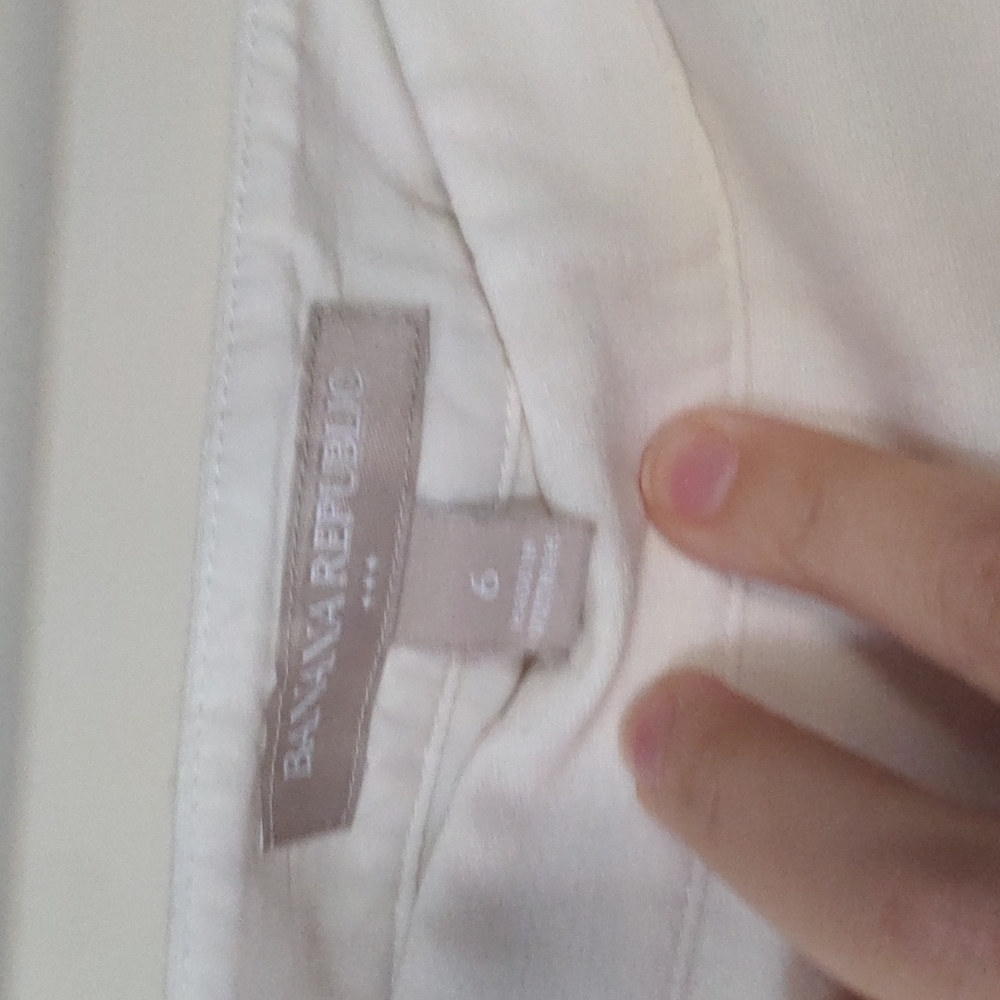 *Outfit* Banana Republic skirt (6) Calvin Klein Shirt (M) Tailor Shirt (M) - Picture 9 of 17